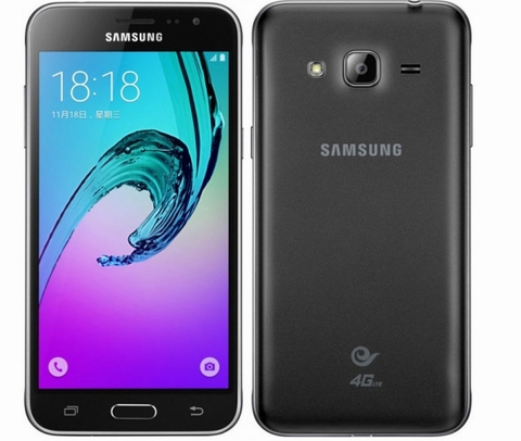 Samsung Galaxy J3 LTE (3,29 triệu đồng)  Máy được trang bị màn hình kích thước 5-inch độ phân giải HD, mang lại cho người dùng chất lượng hiển thị tốt. Samsung dành cho thiết bị 1.5 GB RAM cùng con chip Spreadtrum SC7731 4 nhân 32-bit, 1.3 GHz giúp máy hoạt động khá mượt mà, ngoài ra máy cũng được trang bị bộ nhớ trong 8 GB và hỗ trợ khe cắm thẻ nhớ mở rộng tối đa lên tới 128 GB. Máy sở hữu bộ đôi camera có độ phân giải lần lượt là 8 MP cho camera chính cùng 5 MP cho camera phụ. J3 LTE cũng hỗ trợ nhiều tính năng chụp ảnh thông minh như chụp ảnh HDR, chụp ảnh bằng âm thanh hay chụp ảnh bằng cử chỉ với camera trước.