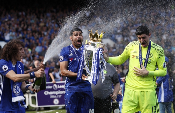 Vì sao Chelsea đoạn tuyệt với Diego Costa?