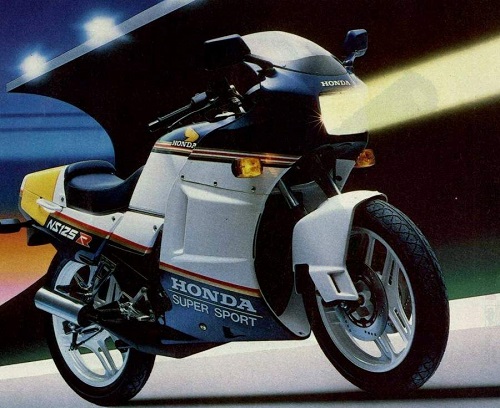 Một ứng cử viên của Honda là chiếc NS125R. Nó xuất hiện phổ biến vào những năm 1987, cho công suất 25 mã lực.