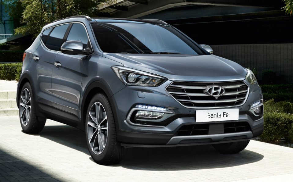 Hyundai Santa Fe là mẫu xe liên tục được giảm giá.
