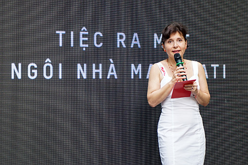 Đại sứ Ý Cecilia Piccioni phát biểu tại sự kiện.