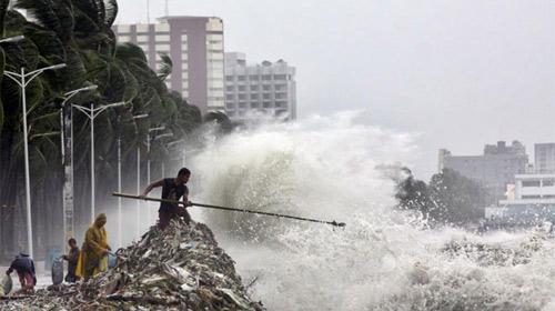 Châu Á đối phó thế nào khi sắp hứng chịu các đợt cuồng phong và bão nhiệt đới?