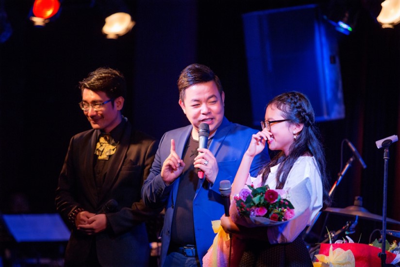 Quang Lê cùng Phương Mỹ Chi khoe giọng ngọt ngào trong đêm nhạc của học trò