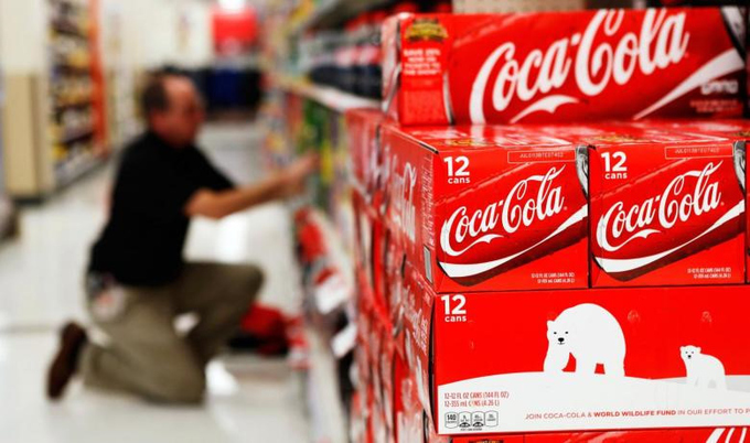 10. Coca-Cola Tổng tiền mặt: 27,2 tỷ USD Tiền để ở nước ngoài: 23,8 tỷ USD Diễn biến cổ phiếu năm nay: +9,34%