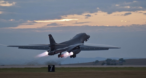 Mỹ nâng cấp máy bay ném bom tàng hình chiến lược