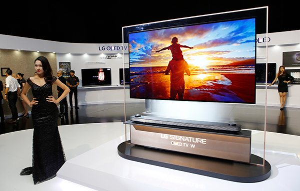LG ra mắt dòng TV mỏng nhất Việt Nam, giá 650 triệu đồng