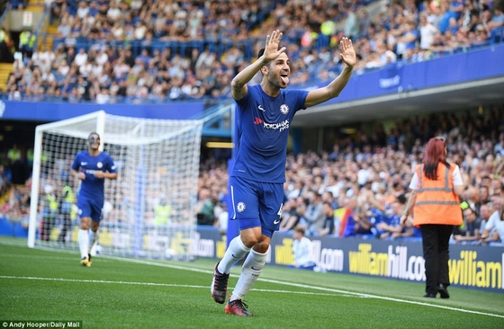 Fabregas ghi bàn mở tỉ số cho CLB Chelsea
