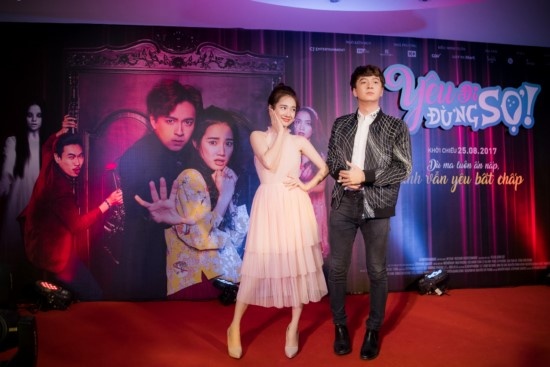 Mới đây ekip sản xuất phim Yêu đi, đừng sợ! cũng đã chính thức ra mắt tại Hà Nội. 