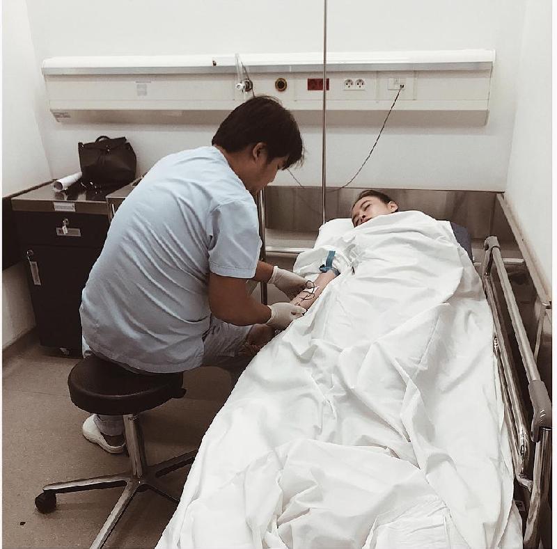Angela Phương Trinh than thở vì sốt xuất huyết: 