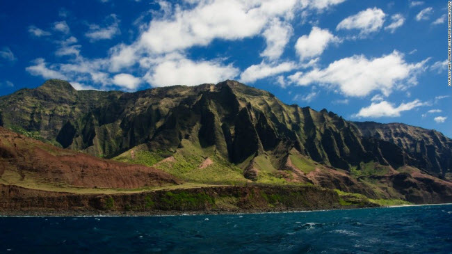 Đường ven biển Na Pali, Hawaii: Lối đi ven biển Na Pali trên đảo Kauai là một trong những địa điểm không thể bỏ qua khi tới quần đảo Hawaii.