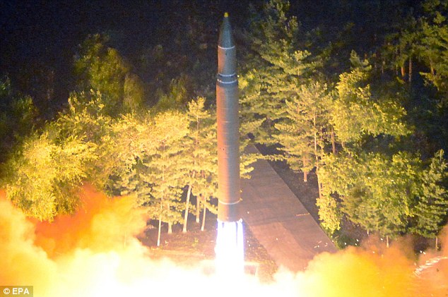 Đây là loại tên lửa của Triều Tiên được cho là có thể vươn tới nước Mỹ