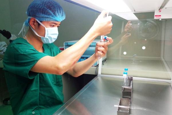 Lần đầu tiên, Việt Nam sàng lọc thành công phôi thai mắc bệnh máu nguy hiểm