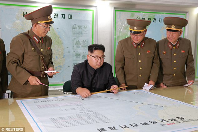 Chủ tịch Triều Tiên Kim Jong Un hôm qua (15/9) vừa ra lệnh phóng đi một quả tên lửa nữa, tiếp tục đẩy cao căng thẳng trên bán đảo Triều Tiên