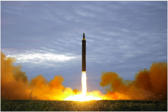 Một vụ phóng tên lửa của Triều Tiên. Nguồn: KCNA/REUTERS