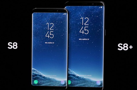 1. Samsung Galaxy S8/S8 Plus. Hai mô hình mới nhất của Samsung được đánh giá cao từ thiết kế đến hiệu suất. Người dùng hoàn toàn hài lòng với màn hình tuyệt vời không cạnh, chất lượng ảnh chụp, cũng như độ bền máy. Điểm đánh giá : 9,68/10. 