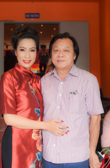 Trịnh Kim Chi và thầy NSND Trần Ngọc Giàu