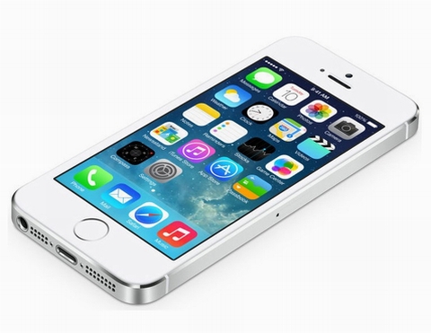 iPhone 5S 16GB (5,99 triệu đồng). Cho tới thời điểm này, Apple đã ra mắt dòng sản phẩm iPhone 8, iPhone 8S và iPhone X. Tuy nhiên, với nhiều người, hình thức nhỏ gọn của chiếc iPhone 5S này vẫn được đánh giá khá cao. iPhone 5S là chiếc iPhone đầu tiên được Apple tích hợp cảm biến vân tay, điểm nhận dạng chính là vòng tròn ánh kim vòng quanh nút Home. Máy sử dụng chip Apple A7 2 nhân, tốc độ 1.3 GHz. Dù không còn là siêu phẩm, song có thể nói, với những tính năng được Apple dành cho iPhone 5S, đây vẫn là đối thủ của những sản phẩm ở phân khúc 5-6 triệu đồng.