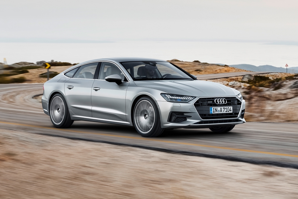 Audi ra mắt mẫu xe sedan cao cấp A7 2018, lái tự động