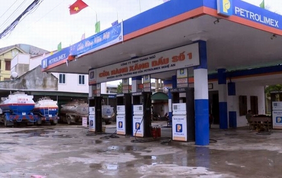 Cửa hàng kinh doanh xăng dầu của Công ty TNHH Thanh Ngũ tại Nghệ An, nơi vừa bị phát hiện bán hàng nghìn lít xăng bẩn ra thị trường 