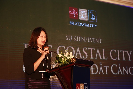 Bà Trần Tuyết Nhung, Phó tổng giám đốc Tập đoàn BRG phát biểu tại sự kiện