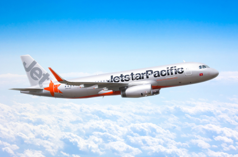 Máy bay bị sét đánh, chuyến bay của Jetstar đi TP.HCM bị huỷ