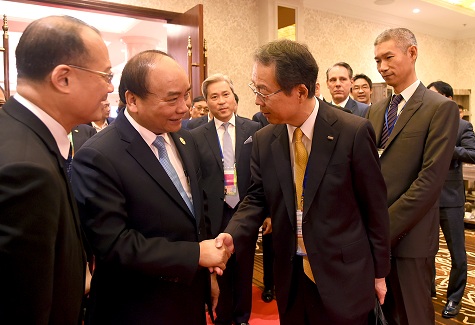 Thủ tướng gặp gỡ các nhà đầu tư khu vực châu Á- Thái Bình Dương. Ảnh: VGP/Quang Hiếu