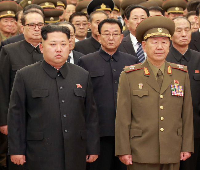 Bí ẩn quanh vụ Chủ tịch Kim Jong Un trừng phạt tướng quyền lực thứ 2