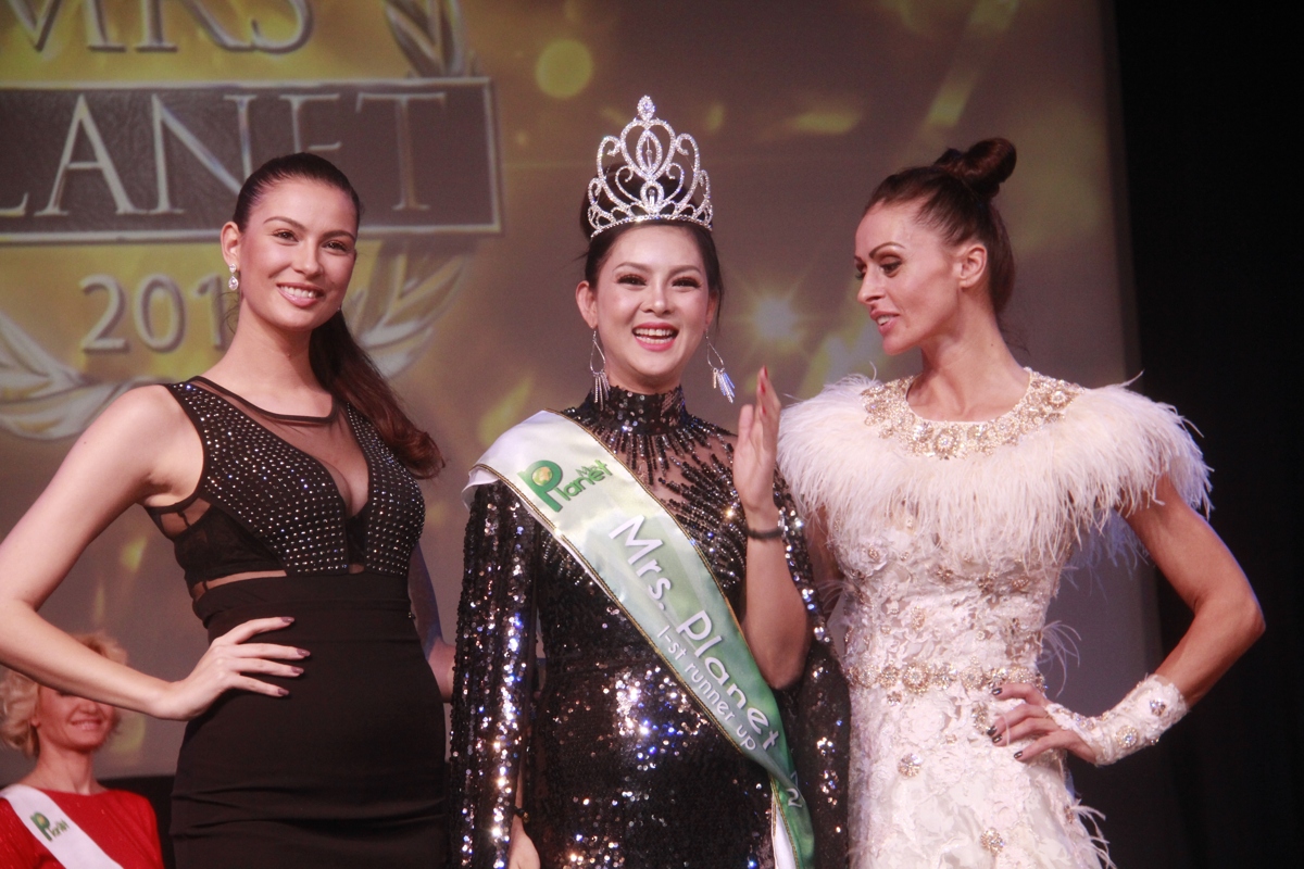 Cô xuất sắc chạm đến ngôi vị Á hậu 1 cuộc thi Mrs. Planet tại thủ đô Sofia – Bulgaria. 