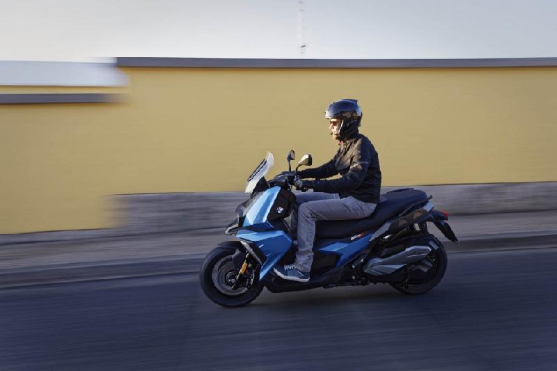 BMW Motorrad ra mắt mẫu xe ga C400 X 2018