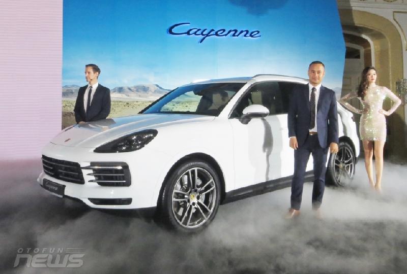 Ra mắt Porsche Cayenne 2018 với 3 phiên bản tại Việt Nam