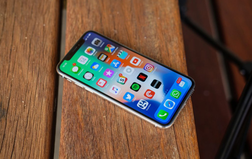 Qualcomm muốn cấm Apple bán iPhone X
