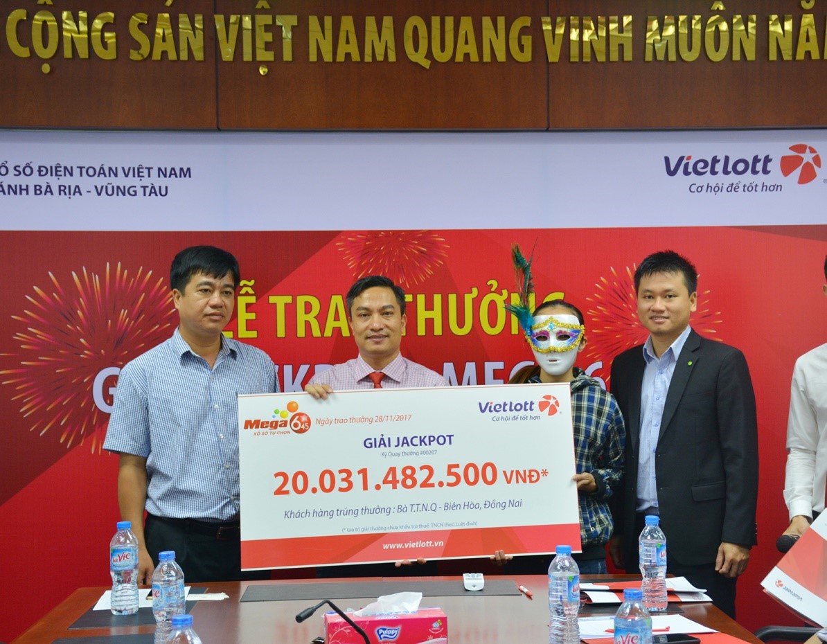 Một khách hàng Đồng Nai bất ngờ trúng xổ số Vietlott hơn 20 tỷ đồng