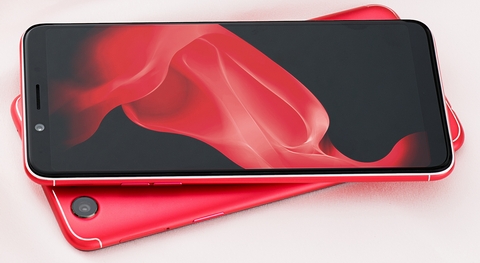 Oppo F5 6GB màu đỏ &quot;nóng bỏng&quot; chính thức bán ra thị trường