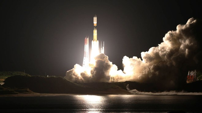Nhật Bản thử nghiệm thang máy nhằm đưa du khách lên vũ trụ