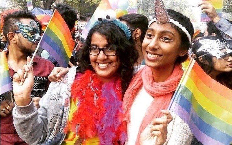Xuống đường ủng hộ cộng đồng LGBT tại thủ đô Delhi, Ấn Độ. Ảnh: QNEWS
