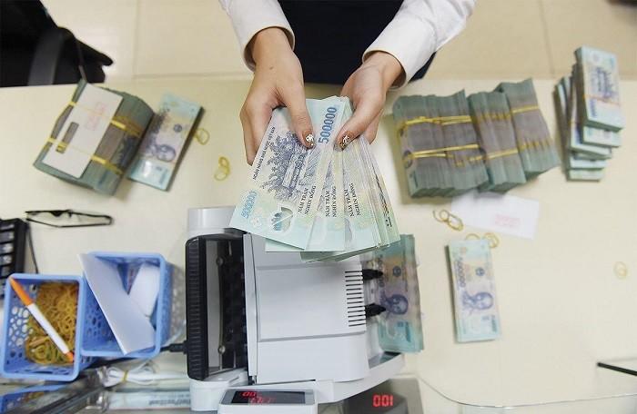 Lãi suất liên ngân hàng trong tháng cuối năm sẽ “neo” ở mức cao