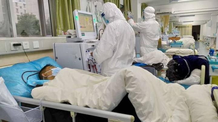 Ca tử vong đầu tiên do virus corona tại Hồng Kông, số người mắc vượt 20.000