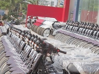 Cuối năm, cửa hàng xe máy ế nhất từ trước đến nay