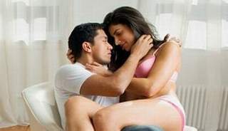 Những kiểu &quot;yêu&quot; quái lạ gây nguy hiểm