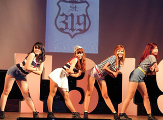 St.319 - Làn gió mới của showbiz Hà Nội