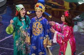 Chương trình Táo Quân 2013 bán vé thu lời?