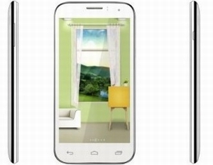 Smartphone 5,3-inch, lõi tứ giá chỉ 3 triệu