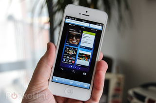  Chứng kiến iPhone và dế Android &quot;nuốt&quot; Blackberry Z10