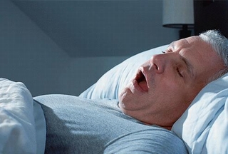 Tai hoạ khôn lường với người ngủ ngáy