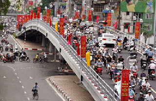 Hai thành phố lớn được &quot;bật đèn xanh&quot; xây thêm cầu vượt nhẹ