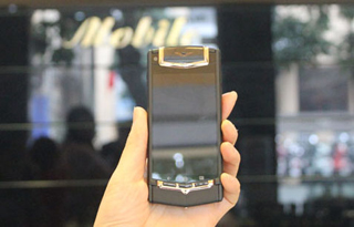 Smartphone đắt ngang xe hơi về Việt Nam