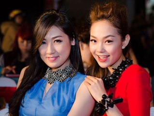 Minh Hằng đọ sắc cùng Ngọc Oanh, Tú Anh