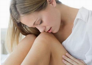 Đau bụng kinh có thể gây... vô sinh