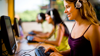 Bí quyết tìm lớp học tiếng Anh trên mạng Internet