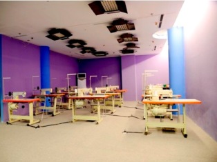 Bật mí Phòng cắt may của Project Runway VietNam
